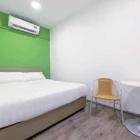 Spot On 90123 Rainbow Guest House Georgetown Exterior foto